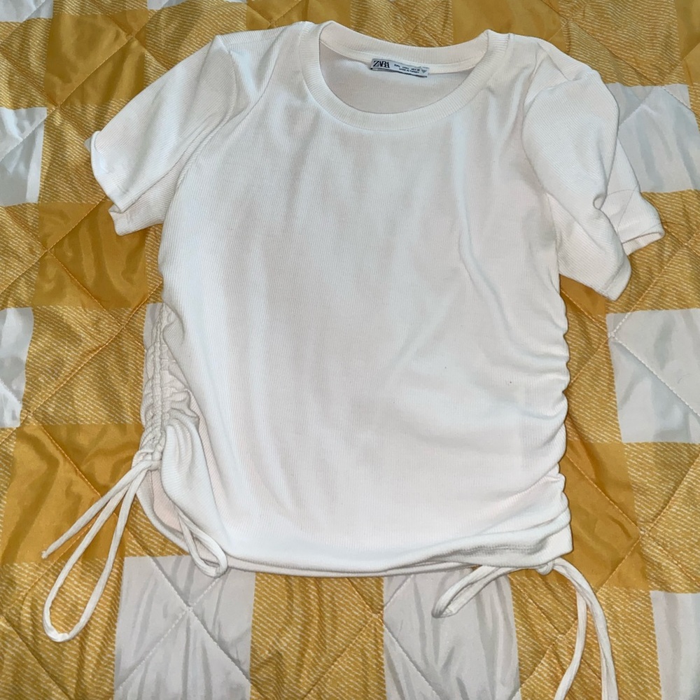 Zara tee